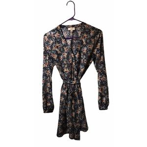 Floral LOFT Size 2 Long Sleeve Wrap Dress ❤️